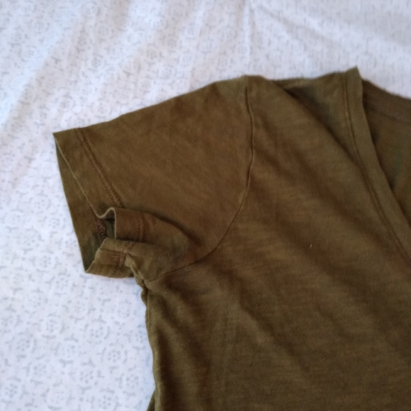 Madewell Olive Green Solid Pocket V Neck Tee XS - Picture 5 of 6